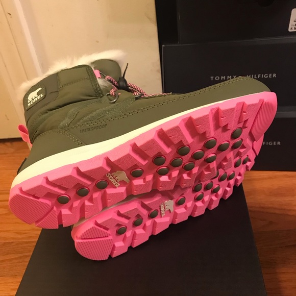 NEW Sorel Whitney Short Lace Snow Boots - Picture 5 of 6